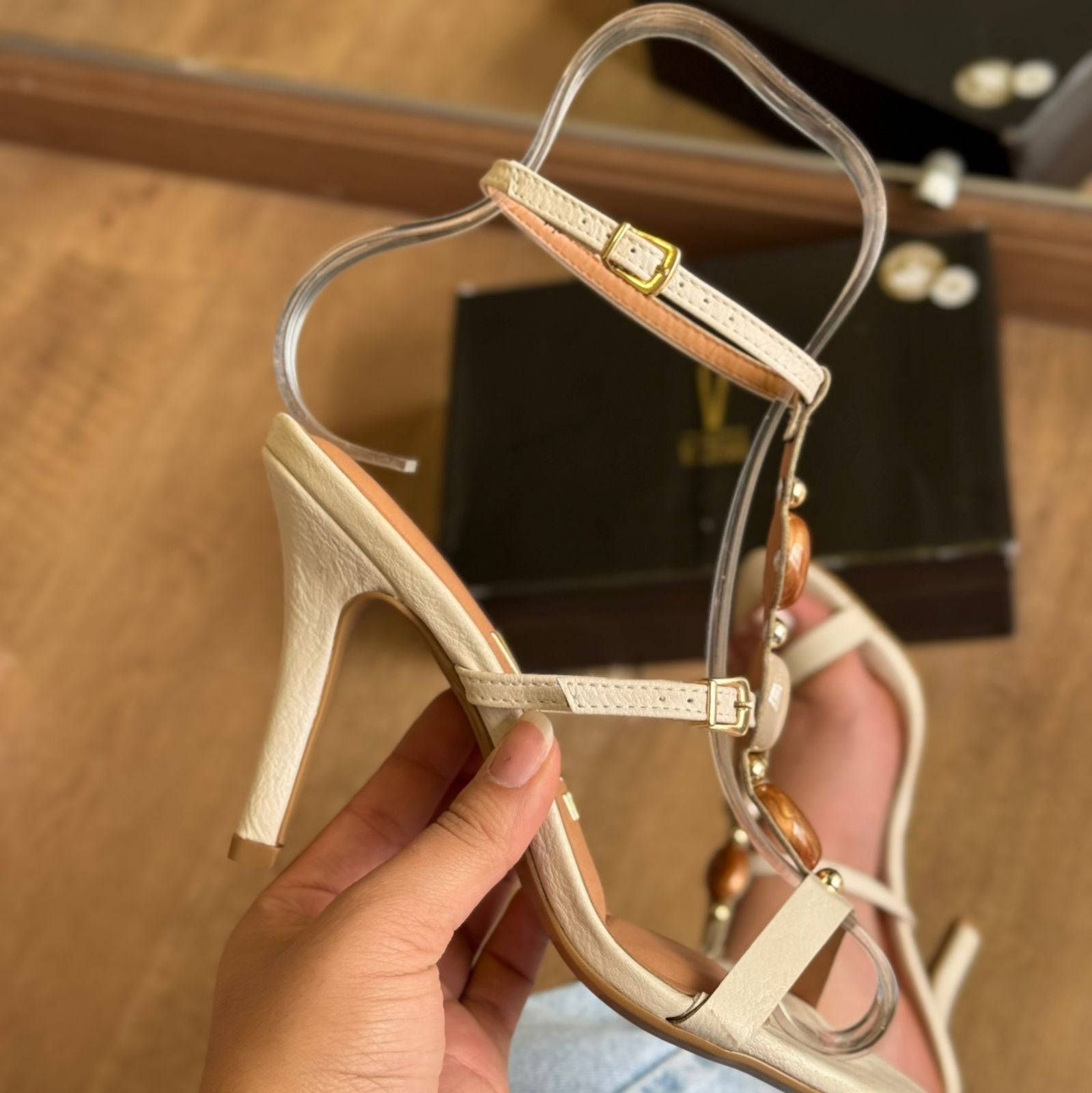 Sandália Salto Vizzano 6249.1017