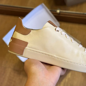 Tênis Arezzo Couro Básico A124030013