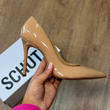 Scarpin Schutz Salto Fino Verniz S020910001