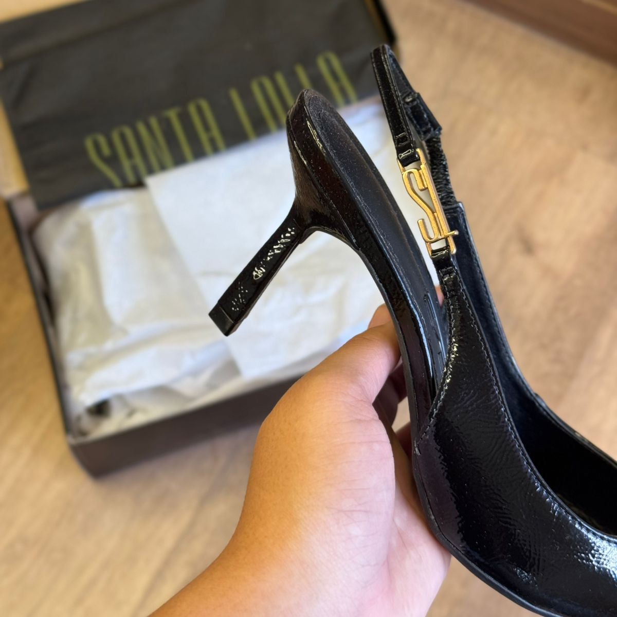 Scarpin Slingback Santa Lolla Verniz Salto Fino Médio 06D1.49EB.0202