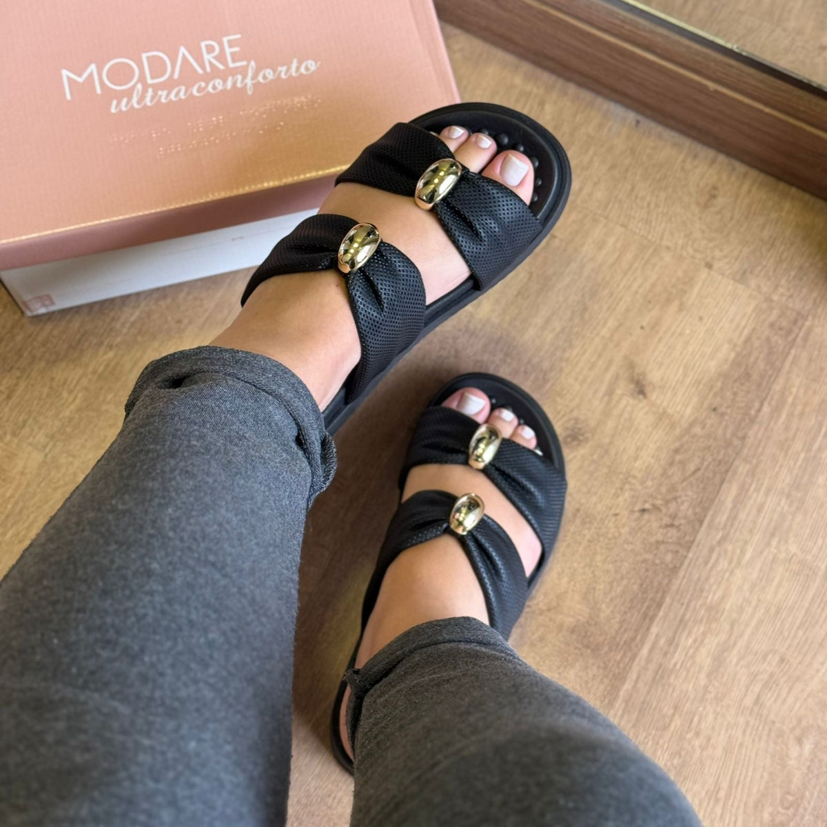 Sandália Modare Espelho Dourado 7178.122