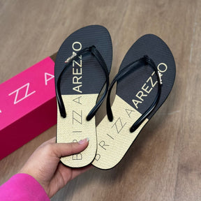 Chinelo de Dedo Arezzo Bicolor Z190260142