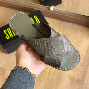 Rasteira Santa Lolla Bico Quadrado Tiras Cruzadas Gorgurão 0472.381B.01B2