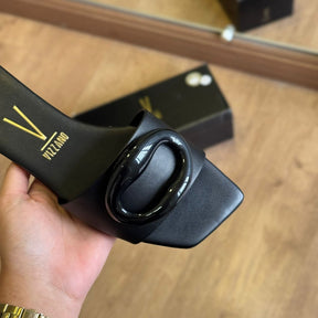 Sandália Rasteira Vizzano Detalhe Circular 6553.101