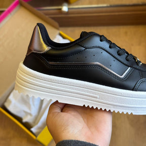 Tênis Moleca Casual Risco Metálico 5782.316