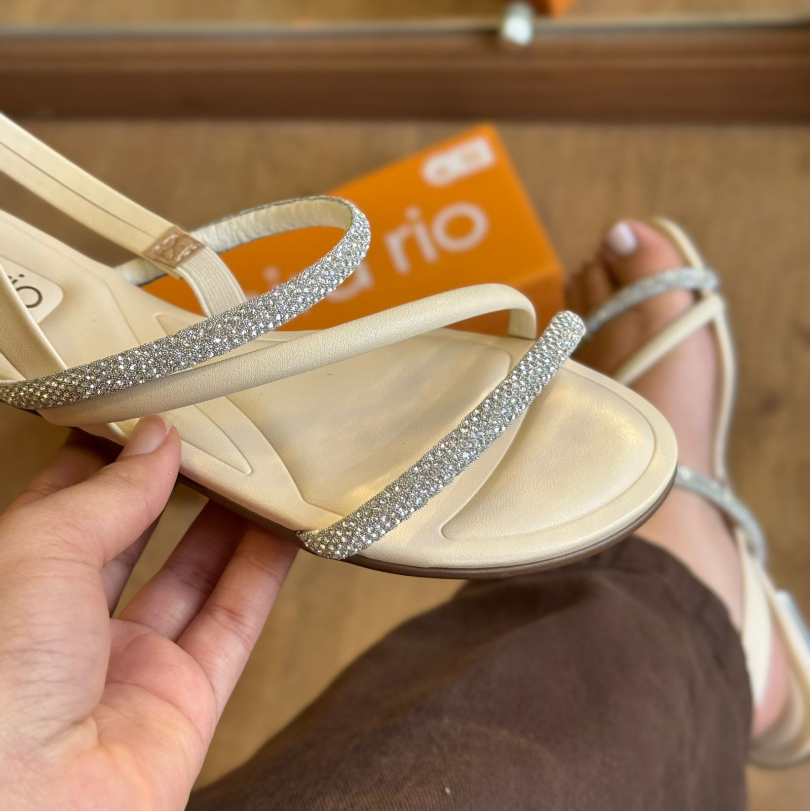 Sandália Beira Rio Calcanhar Espelhado 8263.969