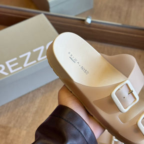 Chinelo Arezzo Slide com Fivelas Duplas Z190480004