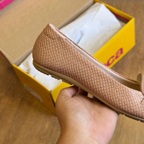 Sapatilha Moleca Detalhe Simples Dourado 5800.115