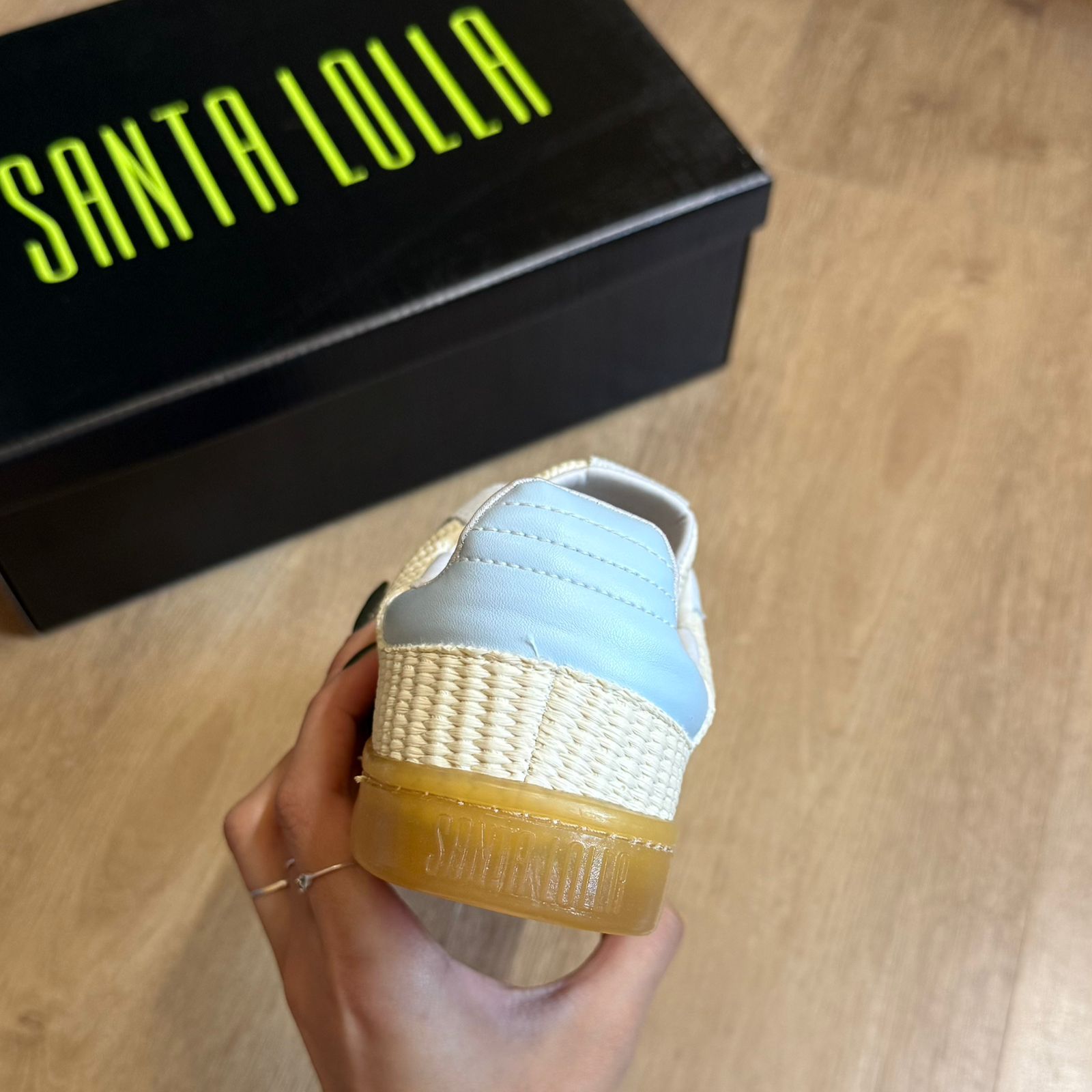 Tênis Santa Lolla Camurça Recortes 056D.4C9C.035A