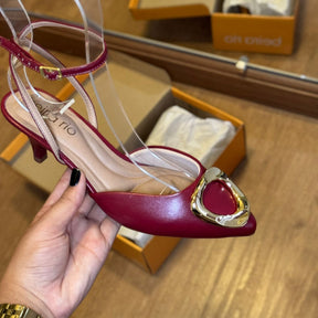 Scarpin Beira Rio Bico Fino Detalhe Dourado 4076.1320