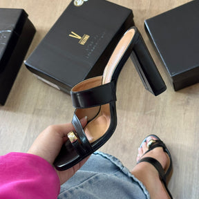 Salto Vizzano Bloco Detalhe Dourado no Dedo 6550.101