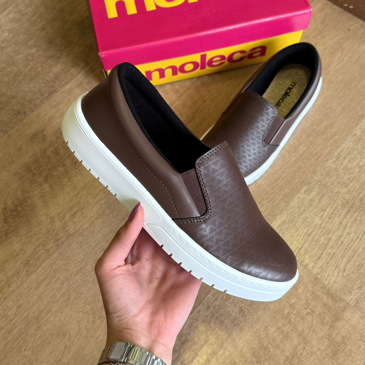 Tênis Moleca Slip On 5791.118