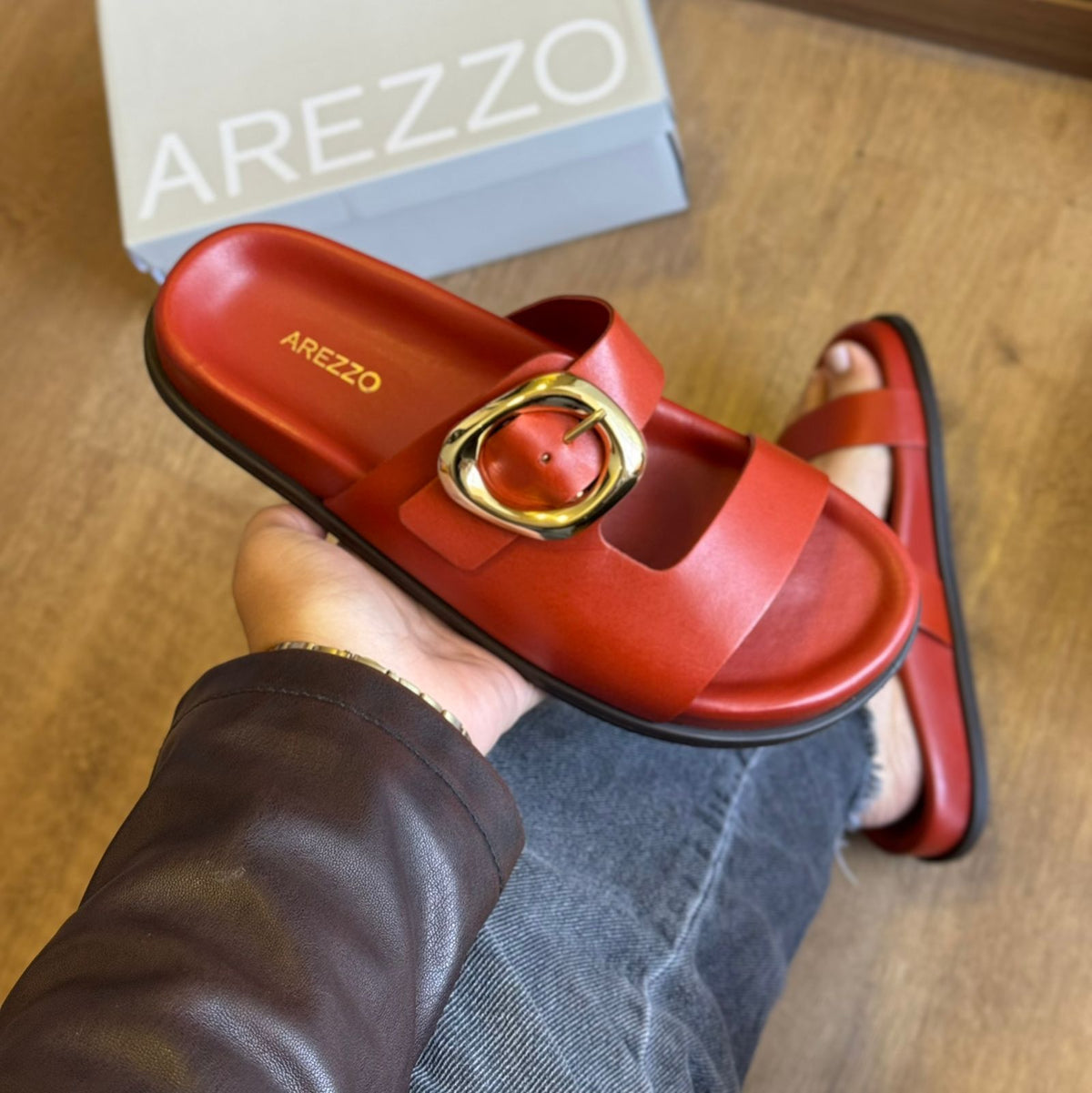 Sandália Arezzo Rio de Ouro A135550069