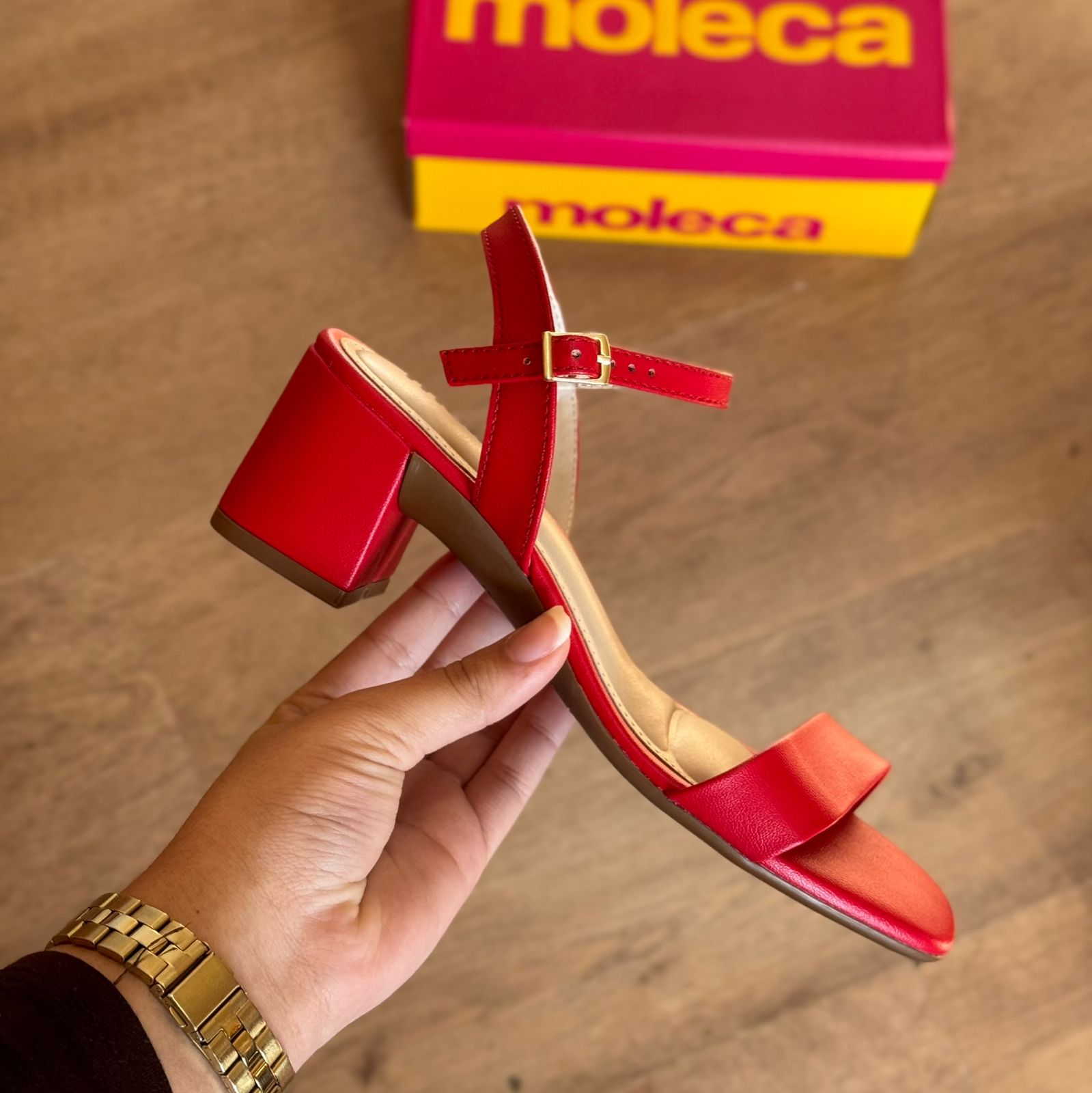 Sandália Moleca Salto Bloco Ajuste Prático 5496.101