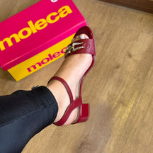 Sandália Moleca Ouro e Diamante 5259.880