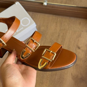 Salto Arezzo Couro Bloco Tiras Fivelas A136660002