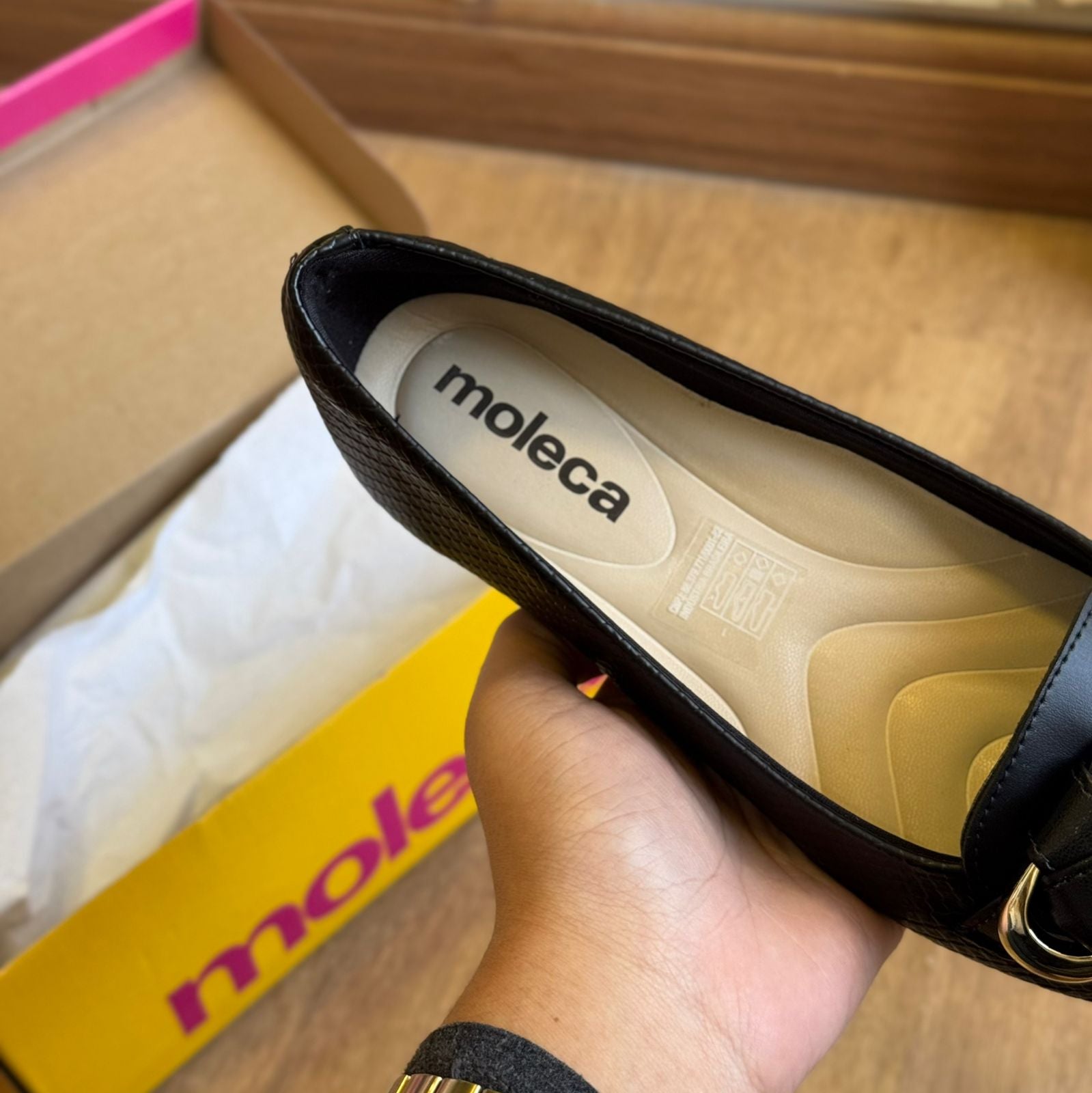 Sapatilha Moleca Detalhe Simples Dourado 5800.115