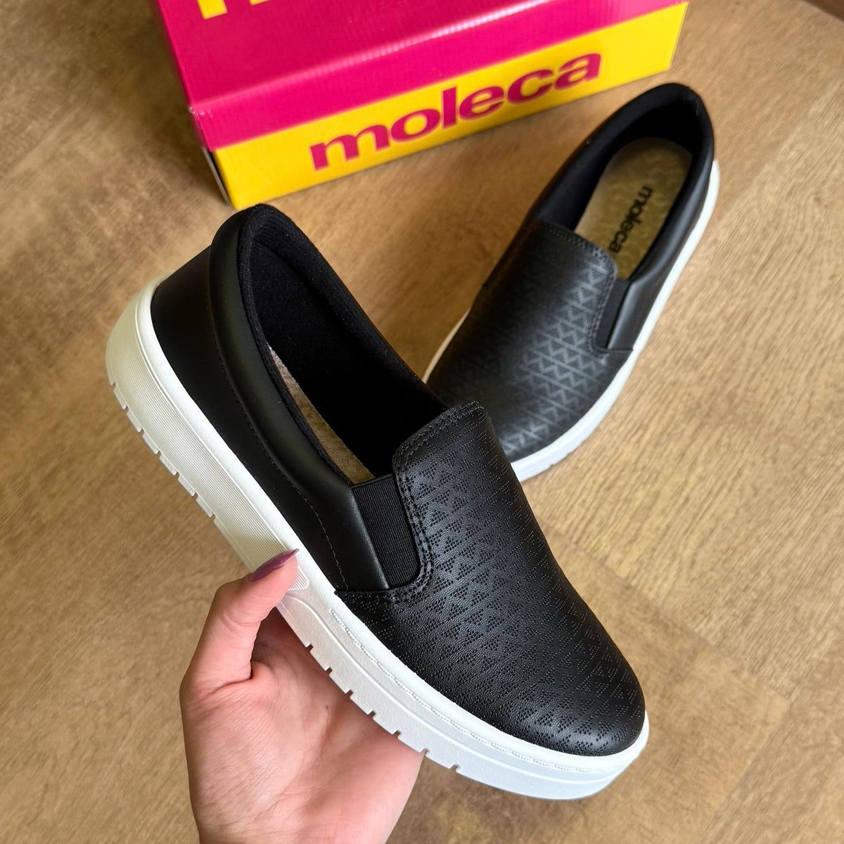 Tênis Moleca Slip On 5791.118