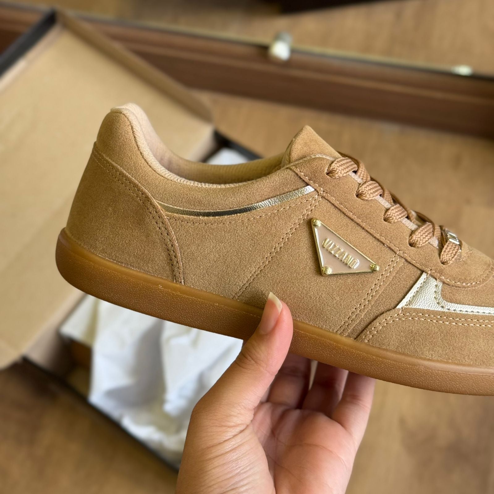 Tênis Vizzano Detalhe da Marca 1430.113