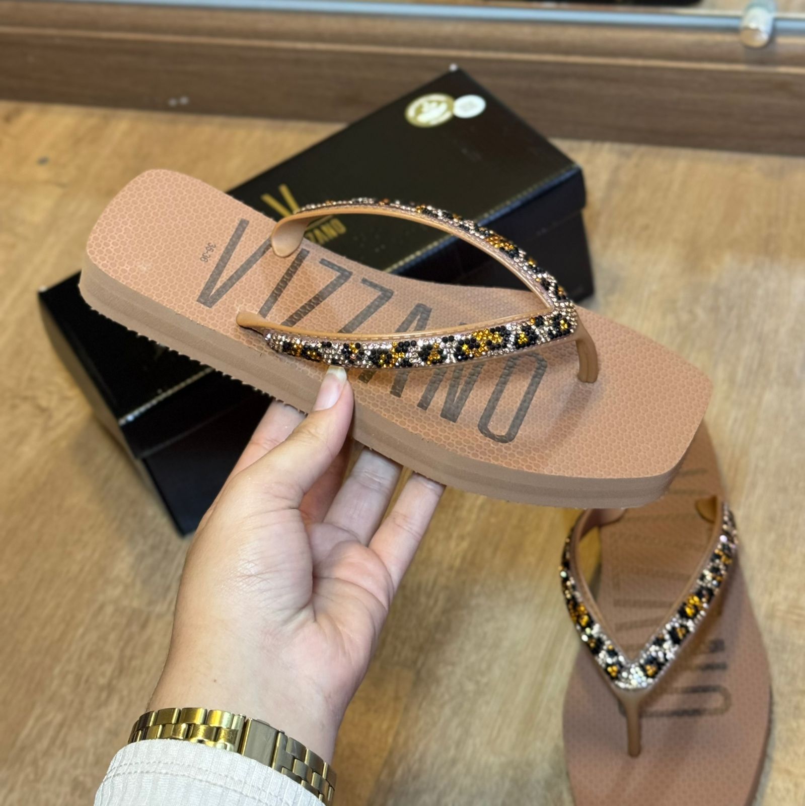 Chinelo Vizzano Brilho Delicado 6554.101