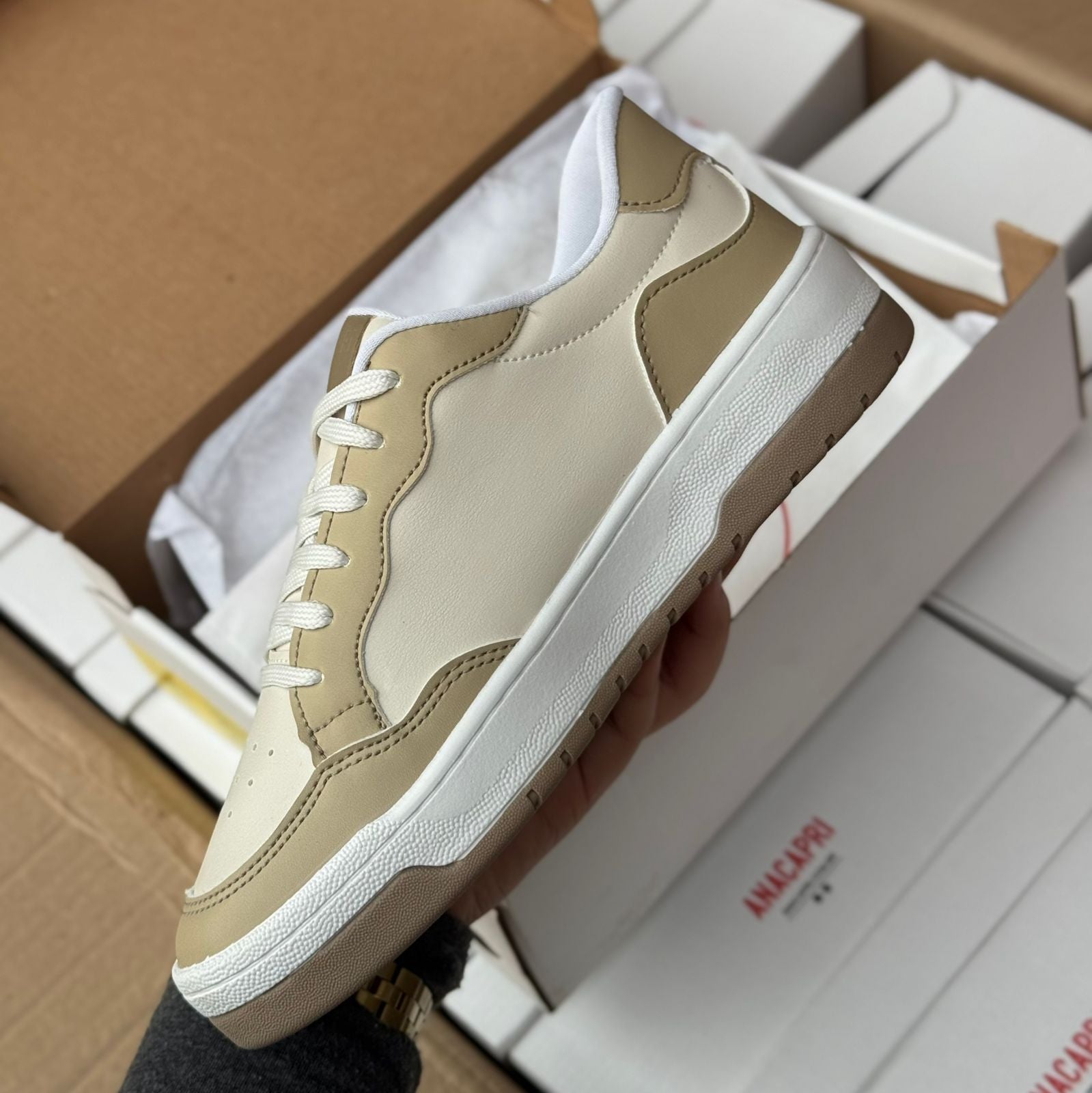 Tênis Ana Capri Recortes Kei C306030002