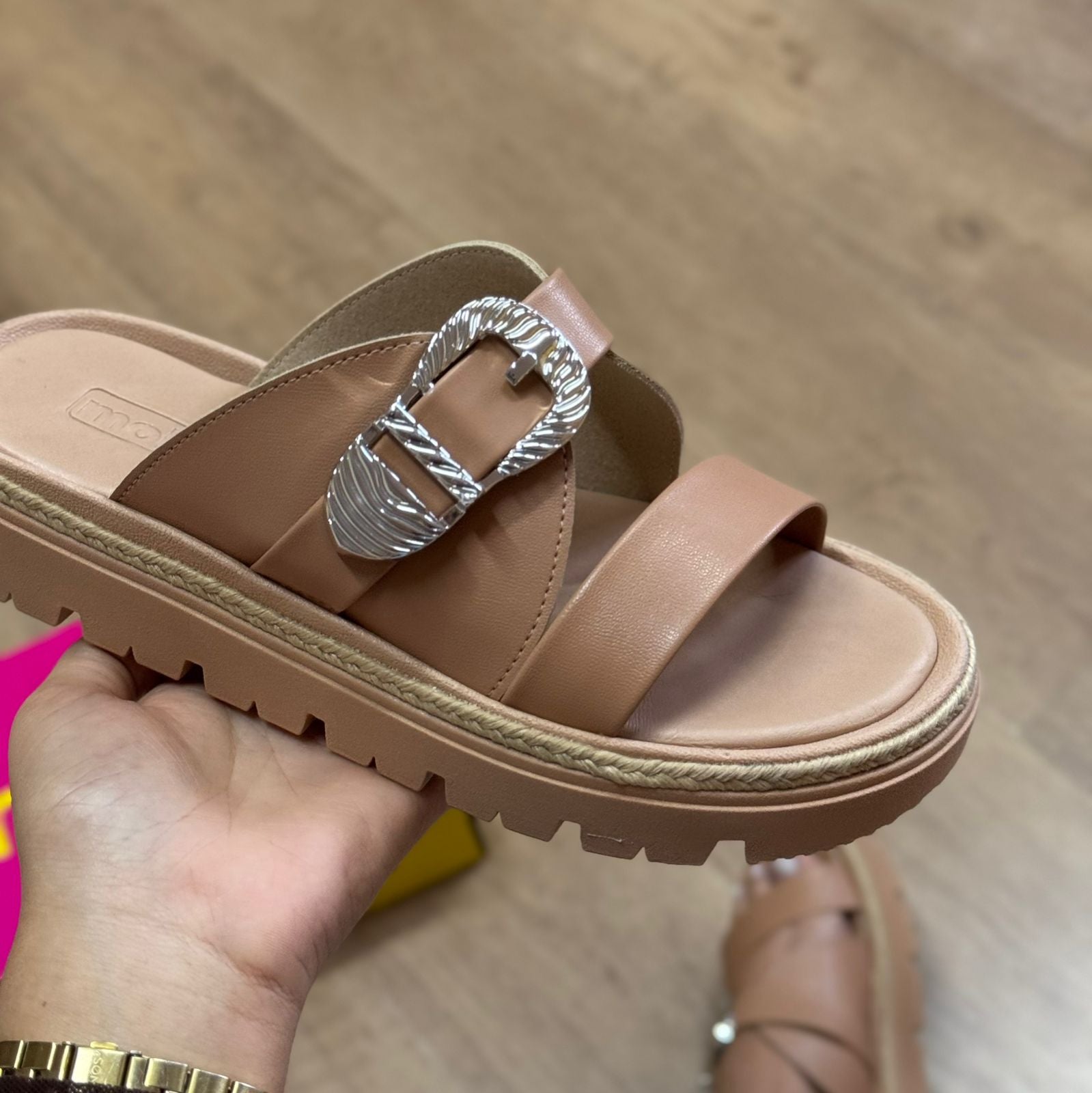 Sandália Moleca Tratorado Detalhe Prata 5504.216