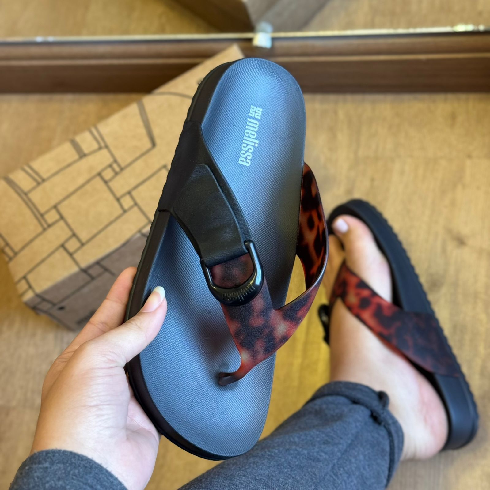 Sandália Melissa Cozy Thong 37742