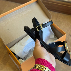 Sandália Rasteira Beira Rio Circulo Dourado nas Tiras 8367.872